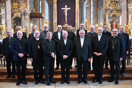 Zusammentreffen der Österreichischen Bischofskonferenz mit dem Vorsitzenden der Ungarischen Bischofskonferenz, Bischof András Veres, in Györ (Raab) 