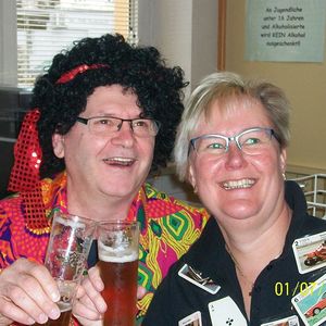 Faschingsonntag in St. Quirinus - das große Weißwurstessen