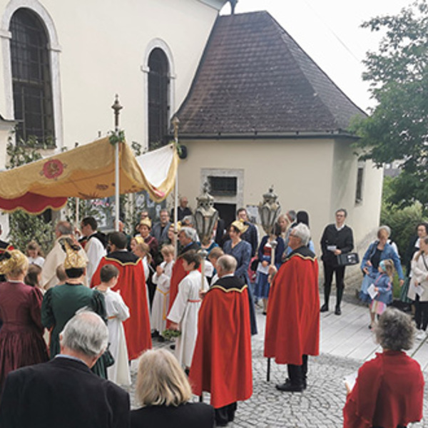 Fronleichnam / © Pfarrgemeinde Rohr Fronleichnam