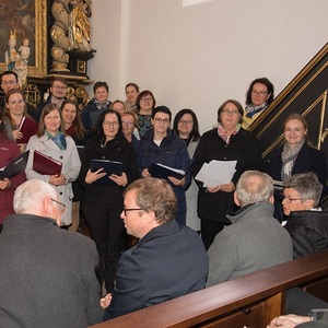 Festgottesdienst und Agape